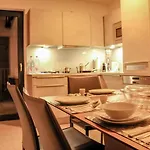 Bluestone Boarding Apartmanhotel 4*