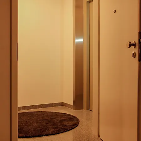 Bluestone Boarding 4* Düsseldorf