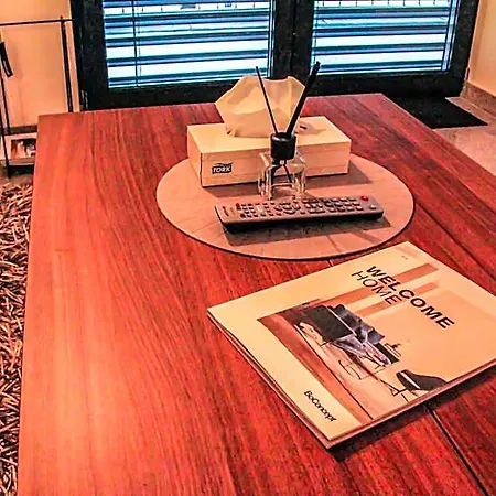 Bluestone Boarding アパートホテル デュッセルドルフ