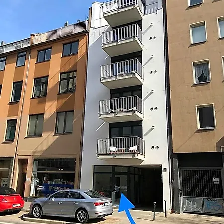 Bluestone Boarding 4*