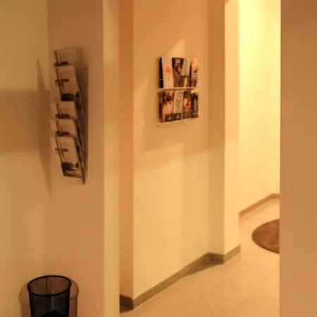 Bluestone Boarding Apartmanhotel 4*