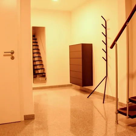 Bluestone Boarding 4* דיסלדורף