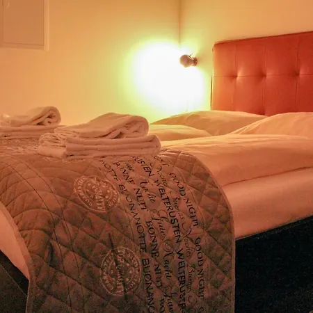 Aparthotel Bluestone Boarding