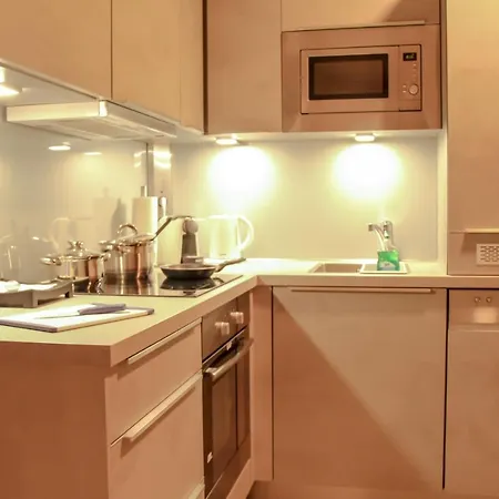 Bluestone Boarding 4*