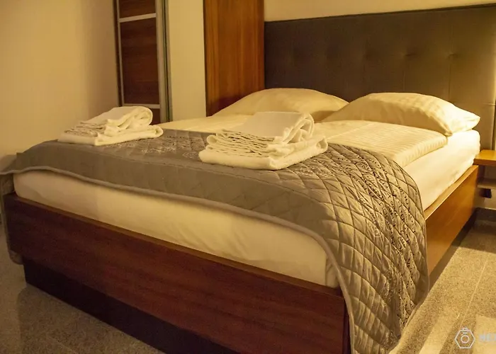 Bluestone Boarding Apartahotel 4*